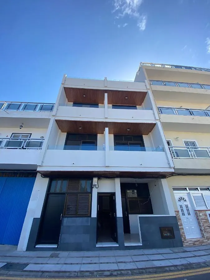 Bonny House Los Cristianos Sea View Free Wifi Арона Апартаменты